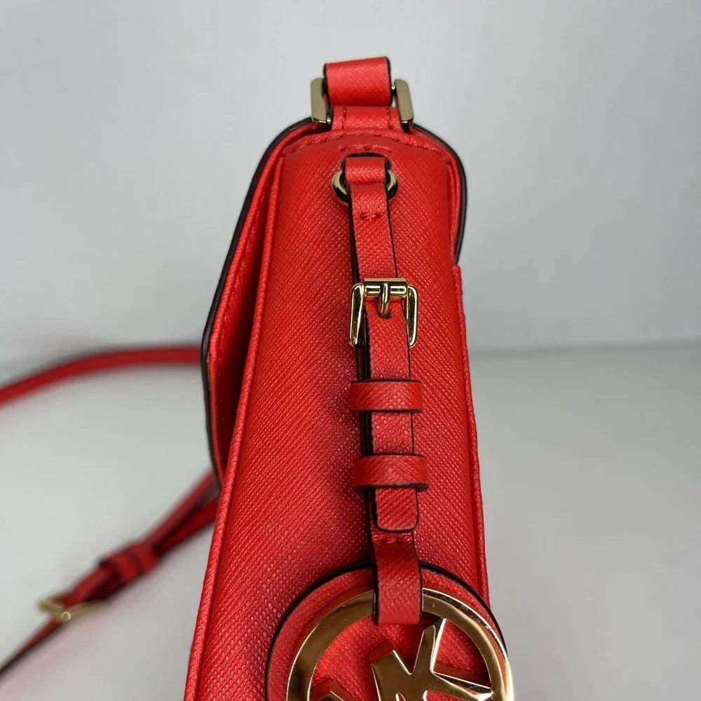 NWOT MICHAEL KORS GREENWICH COLOR POCKET SMALL FLAP CROSSBODY BROWN ORANGE RED